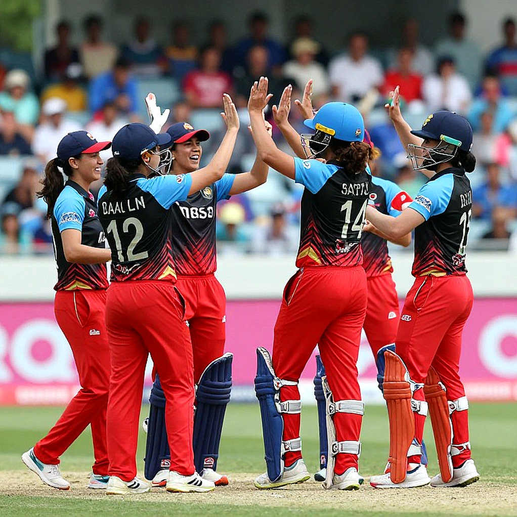 ডেথ ওভারের ফাঁকা জায়গা: ফ্র্যাঞ্চাইজি বাজারে বাংলাদেশের বোলিং গভীরতার হিসাব