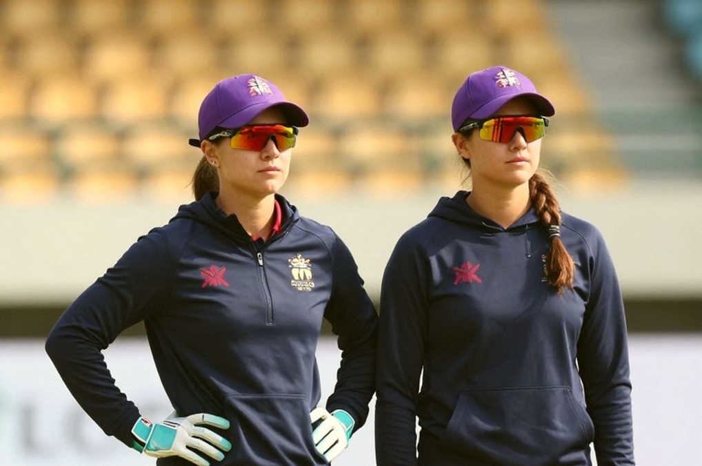 খালি খাতাই সাক্ষী: ক্রিকেটের ট্রান্সফার-বাজারে যা কখনো ঘোষণা হয় না, অথচ ফাইলে থেকে যায়