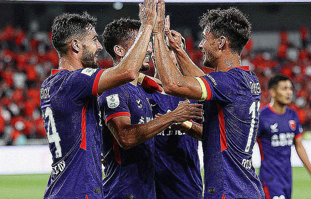 ক্রসরোডে পিএসজি: কাভারাতস্কেলিয়ার এসিএল ছিঁড়ে যাওয়া এবং প্যারিসের আক্রমণভাগের পুনর্গঠন