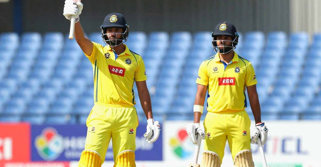 সাসেক্সে কীথ ডাজন: সংকটের খাতায় লেখা এক ভ্যালু-সাইনিংয়ের হিসাব